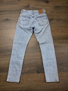 Women's Levi's Premium 501 Light Wash Jeans